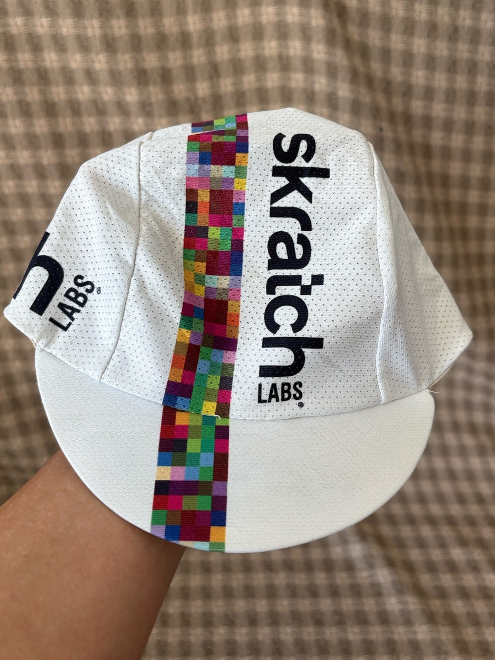 SKRATCH CYCLING WHITE CYCLING HAT